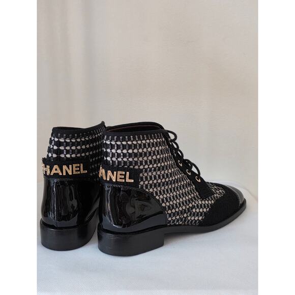 Chanel 2017 Tweed Pattern Logo Embellished Combat Boots 39 sz - Picture 5 of 15
